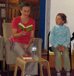 Anja Tuckermann in der Buchhandlung Nimmersatt Anja Tuckermann in der Buchhandlung Nimmersatt